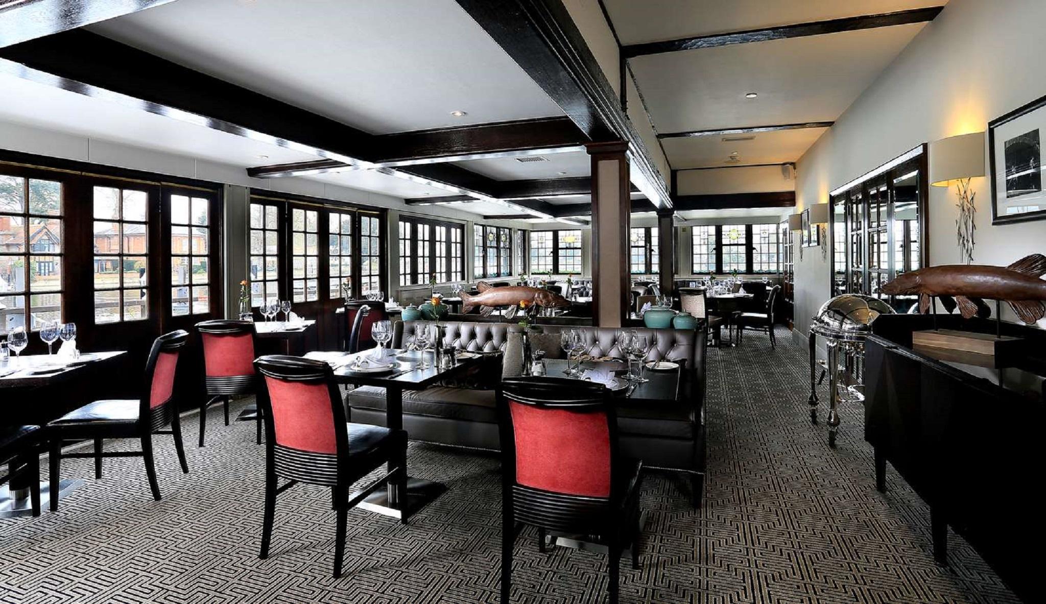 Macdonald Compleat Angler Hotel Marlow  Bagian luar foto