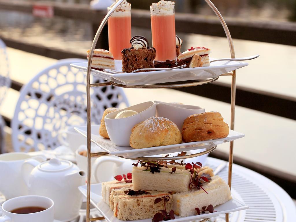 Macdonald Compleat Angler Hotel Marlow  Bagian luar foto