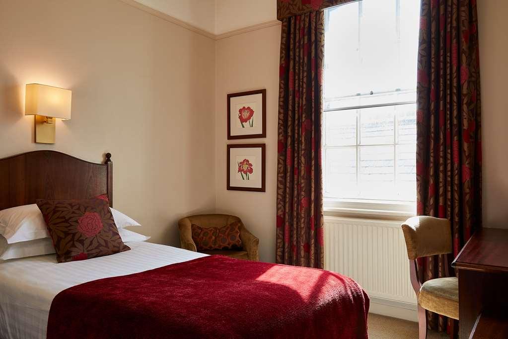 Macdonald Compleat Angler Hotel Marlow  Ruang foto