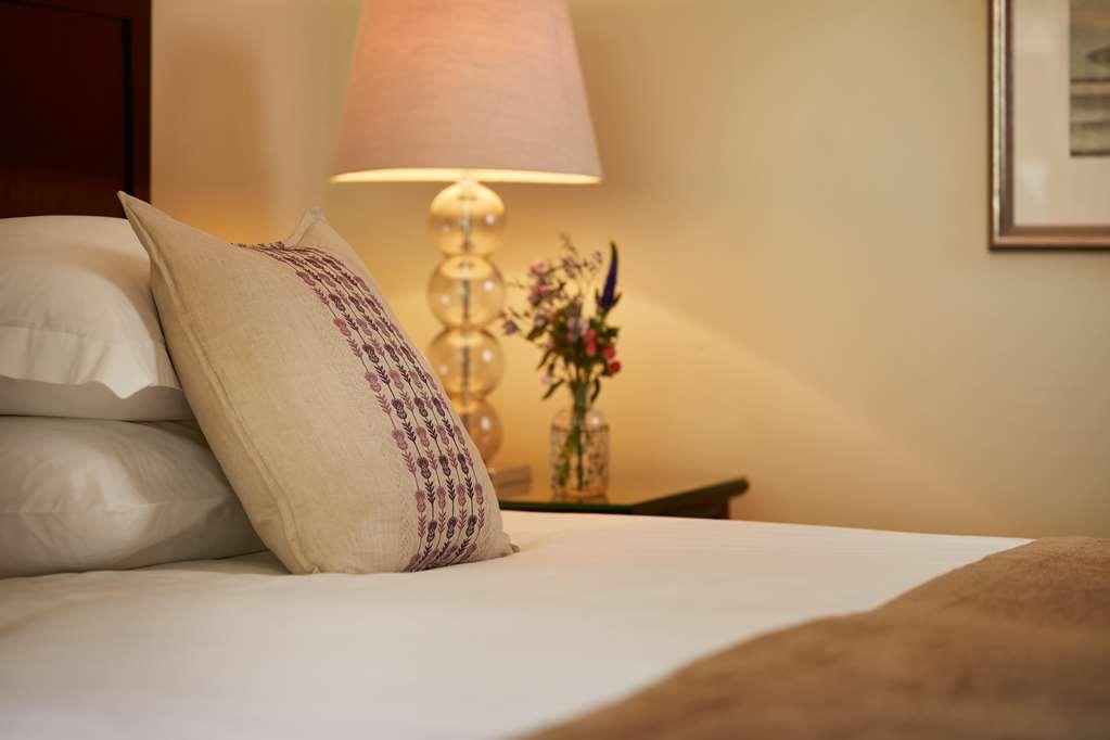 Macdonald Compleat Angler Hotel Marlow  Ruang foto