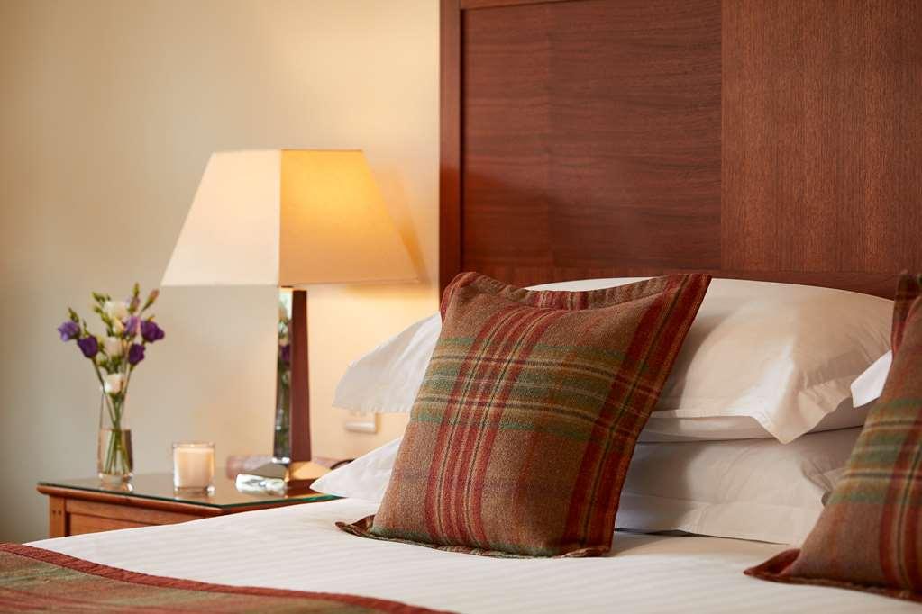 Macdonald Compleat Angler Hotel Marlow  Ruang foto