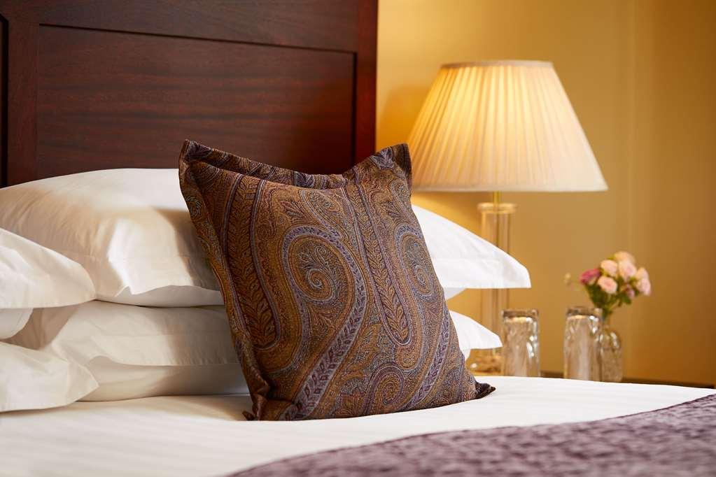 Macdonald Compleat Angler Hotel Marlow  Ruang foto