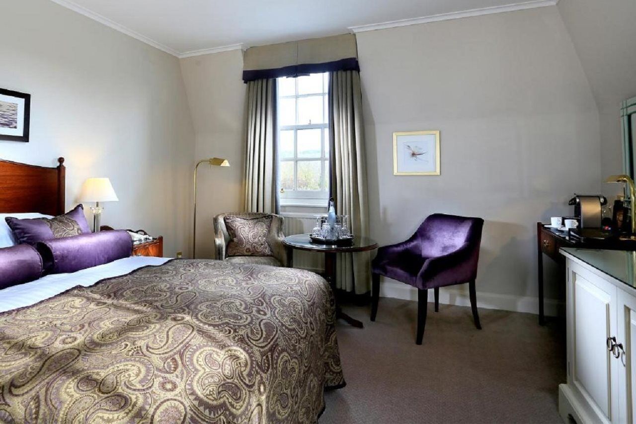Macdonald Compleat Angler Hotel Marlow  Bagian luar foto